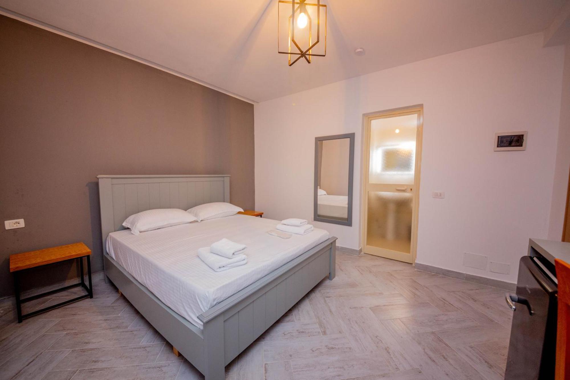 Aerial & 4* Vlorë