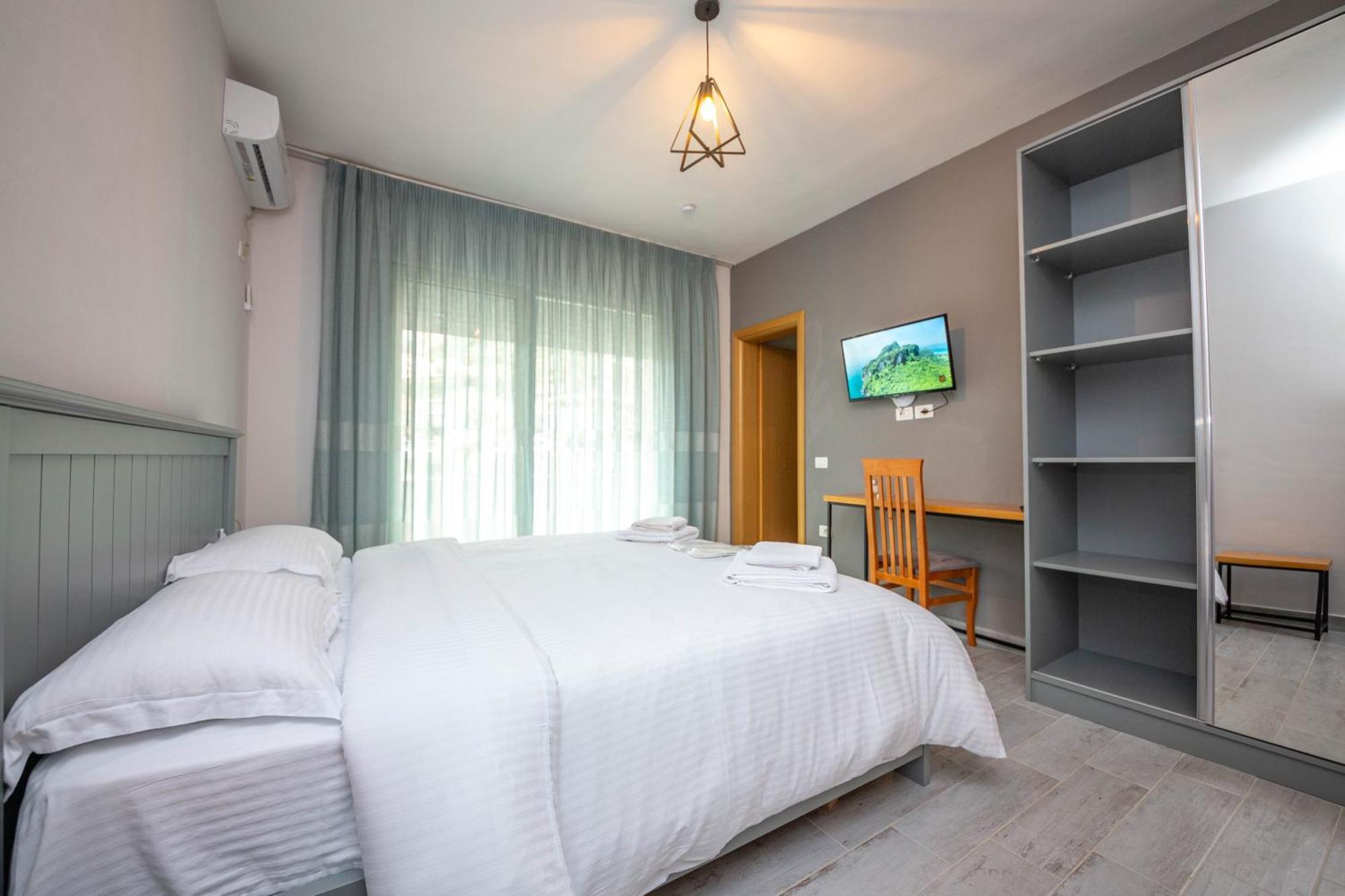 Hotel Aerial & 4*