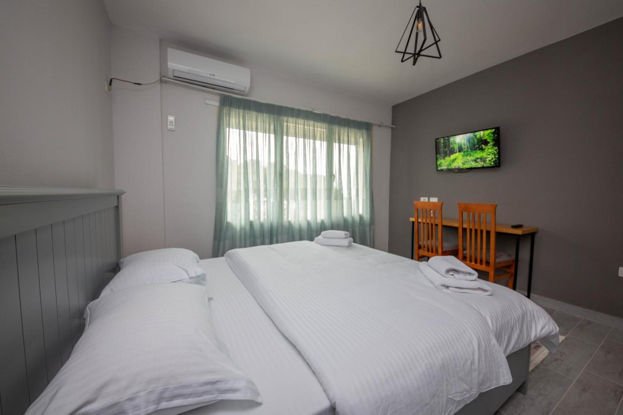 Hotel Aerial &
